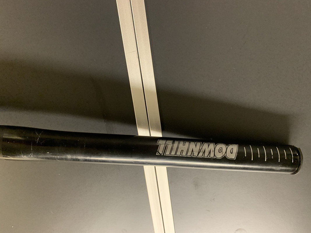 9409C71E-2390-4EE9-975D-E7D1B14C547F