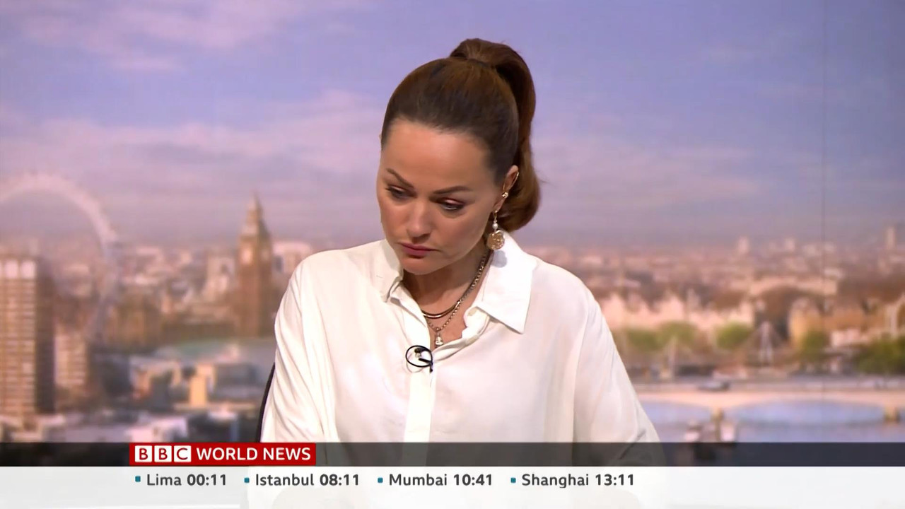 09.10 - 06.00.00 - BBC World News. News. Reporting on the day's inter....ts_snapshot_14.19_[2021.09.