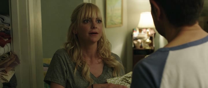 Overboard.2018.iTALiAN.LD.BDRip.XviD-CriMiNaL.avi_snapshot_00.37