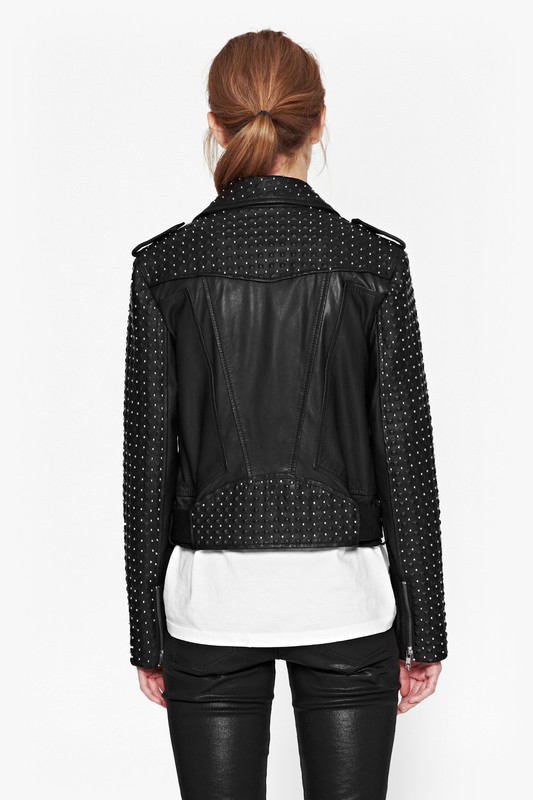 67E490FE-4479-45D6-8EBF-E9E8ABB65B6B