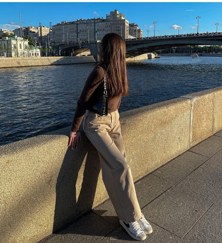 35B1FF7A-3D4F-47F2-B36B-26BDF0B9401E