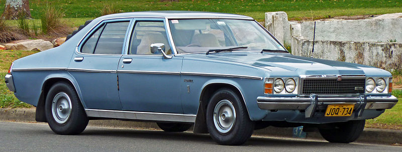 Carros legais que eu achei na Austrália + Aventuras  - Página 2 800px-1977-1980-Holden-HZ-Premier-sedan-01