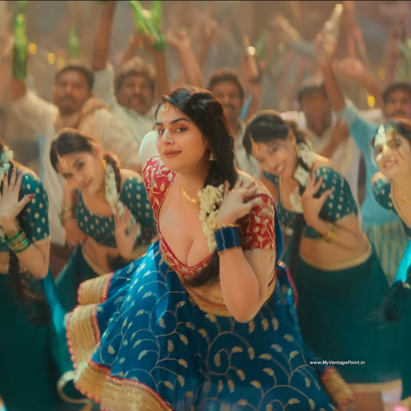 15 Ayesha Khan Hot Item Song MOTHA in Gangs of Godavari (2024)