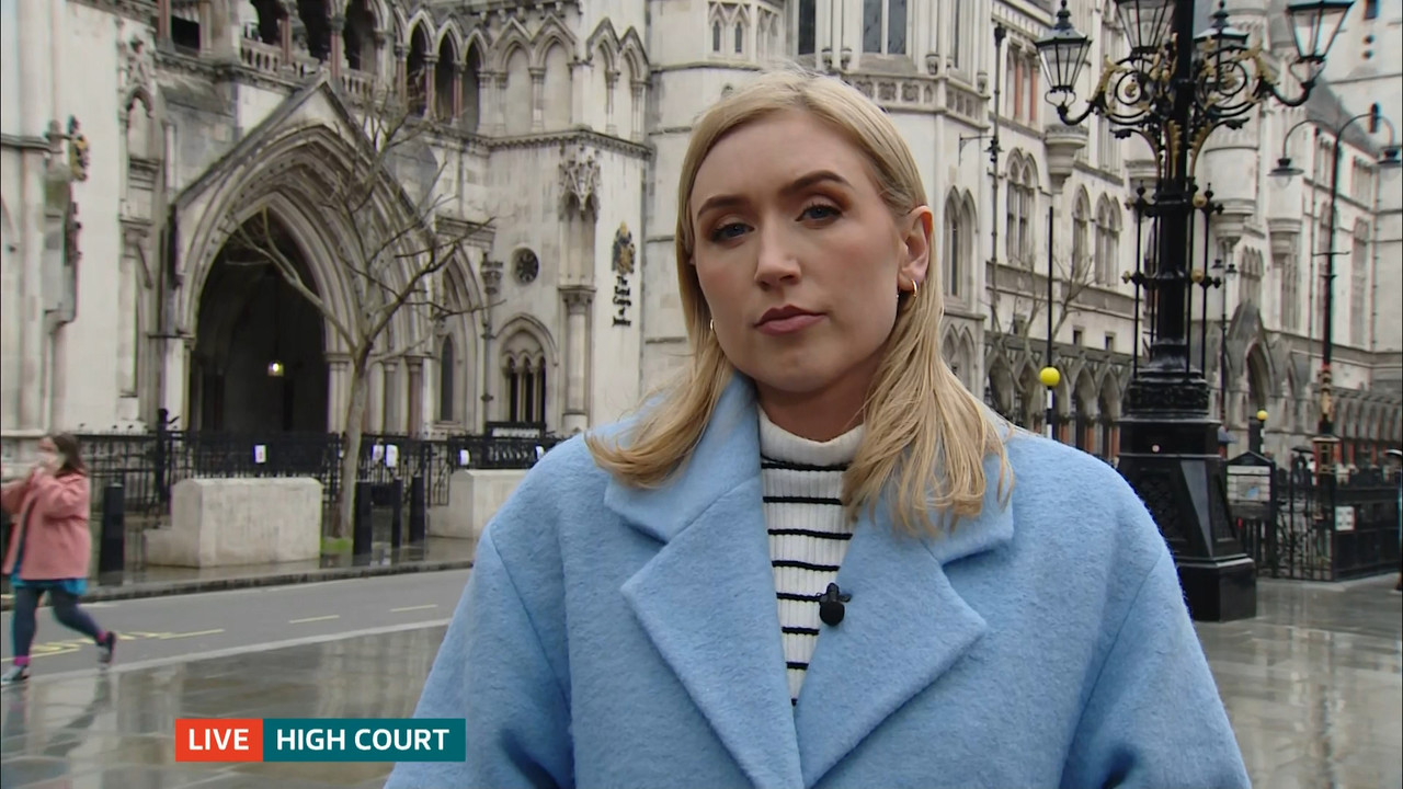 ITV Lunchtime News_20220311_13301355.ts_snapshot_18.45.045