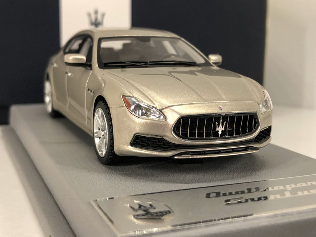 0886E94B-DF8E-4883-90D1-C1413982CCD3