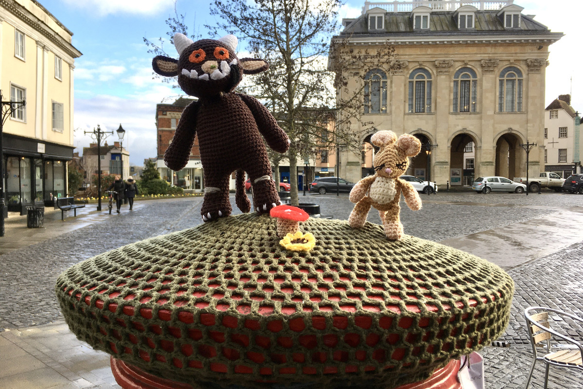 6424729D-F23B-407B-BD74-BACFF35D9139