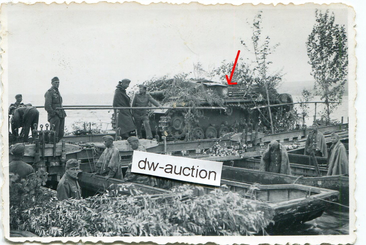 Sturmgeschütz Abt. 249 , Stug mit Kennung Wappen