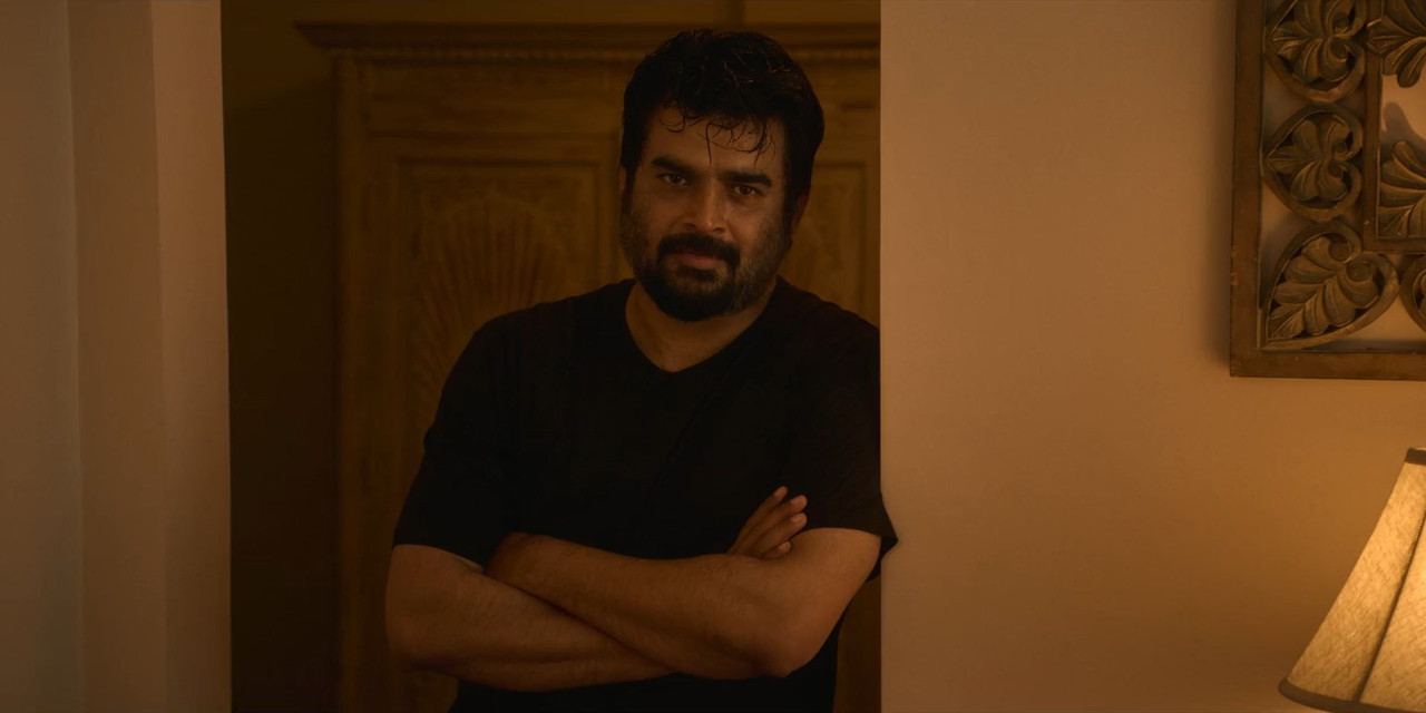 Decoupled (2021) Season 1 [Hindi + Tamil + Telugu + English] WebRip 480p, 720p ESub - Complete Screenshot