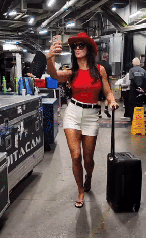 mitb24a.gif