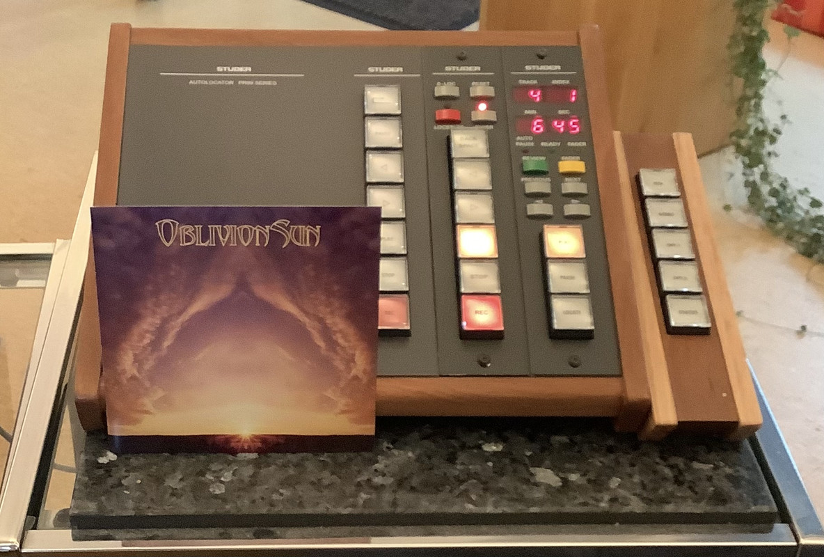 6A2F9D9A-681E-44C3-9935-EE595D1DB72C