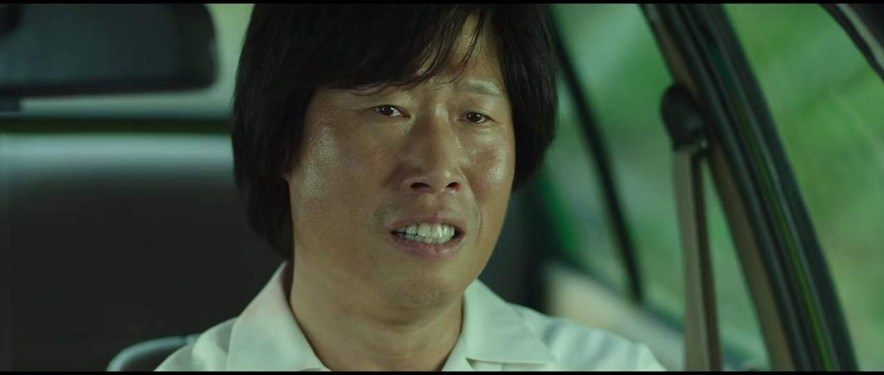 A-Taxi-Driver-2017-Hindi-Kor-AMZN-WEB-DL-720p-HEVC-AAC-2ch-ESub-mkv-0006