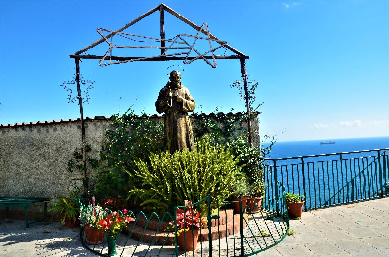 VIETRI SUL MARE-24-9-2018 - Italia y sus pueblos-2018/2019/2023 (14)