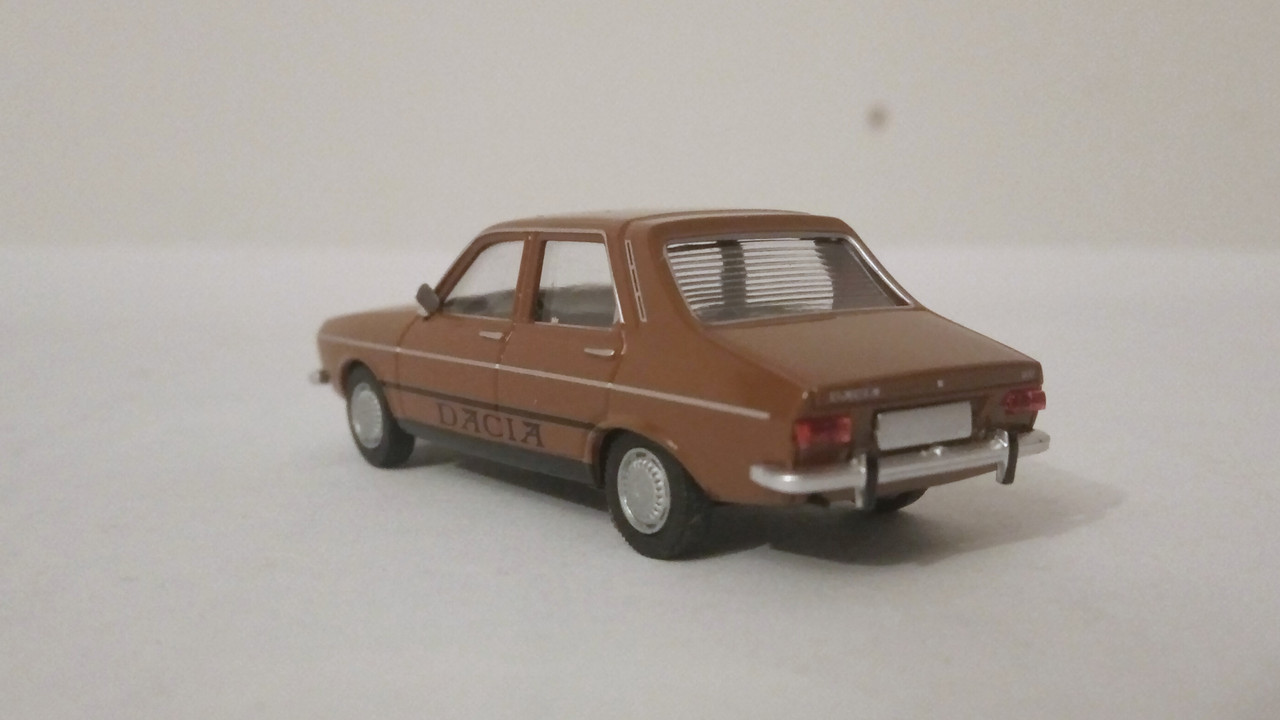 Mach (8911)