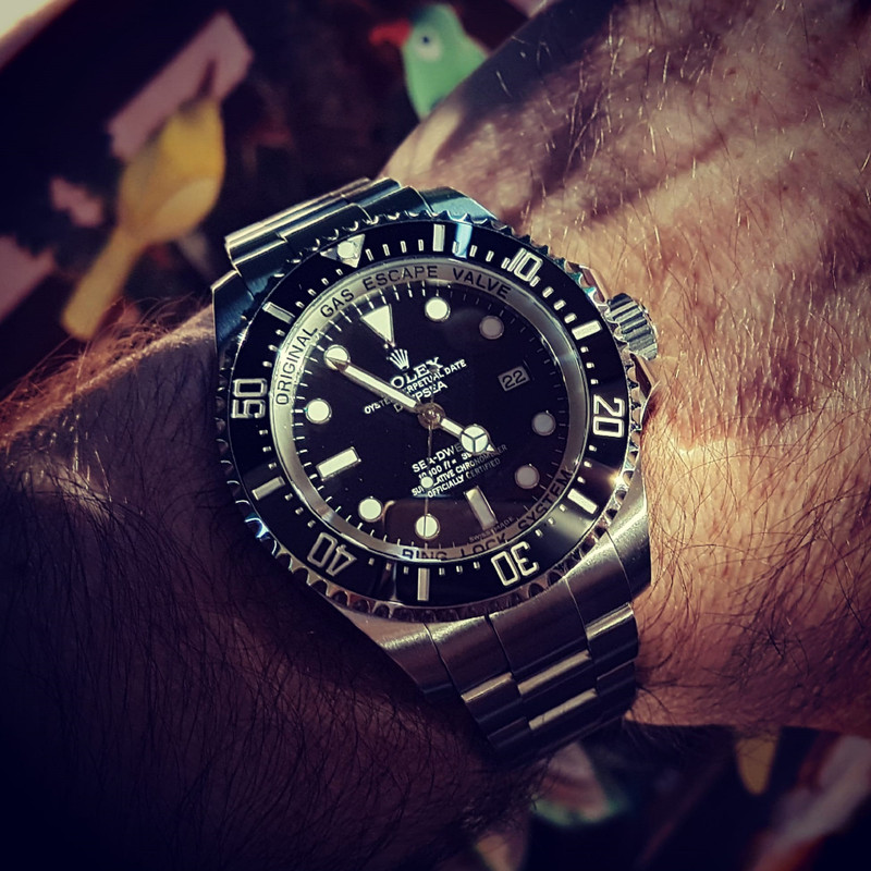 Rolex Sea-Dweller Deepsea 44mm 3900M Cal. 3135 Ref. 116660 (1)