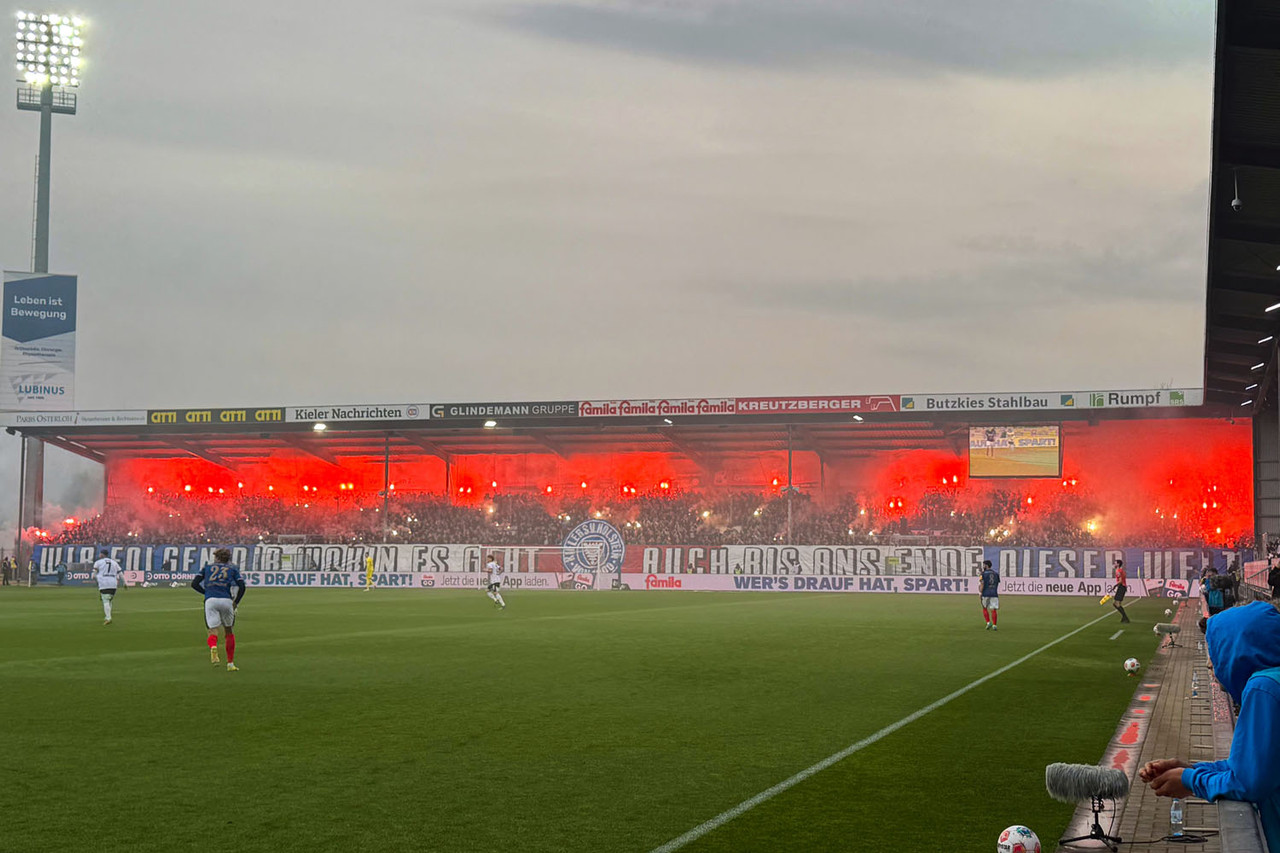 holstein kiel 1 fc kaiserslautern 2 bundesliga 2025 2026 8