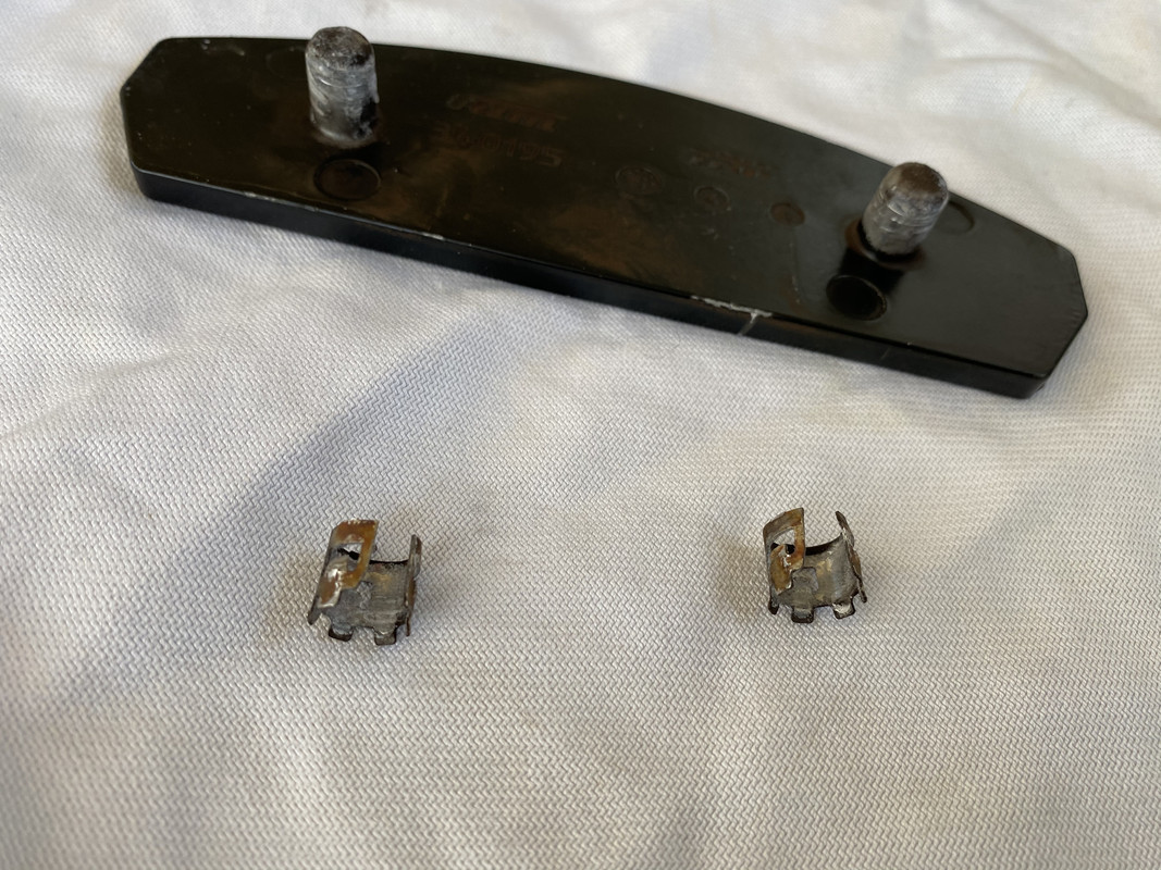 320CC4DB-CFDF-40BE-B9EC-880A99F3E95A