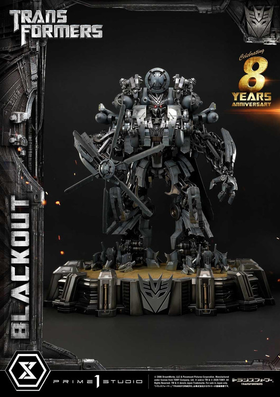 Prime-1-Studio-Transformers-2007-Blackout-Statue-05