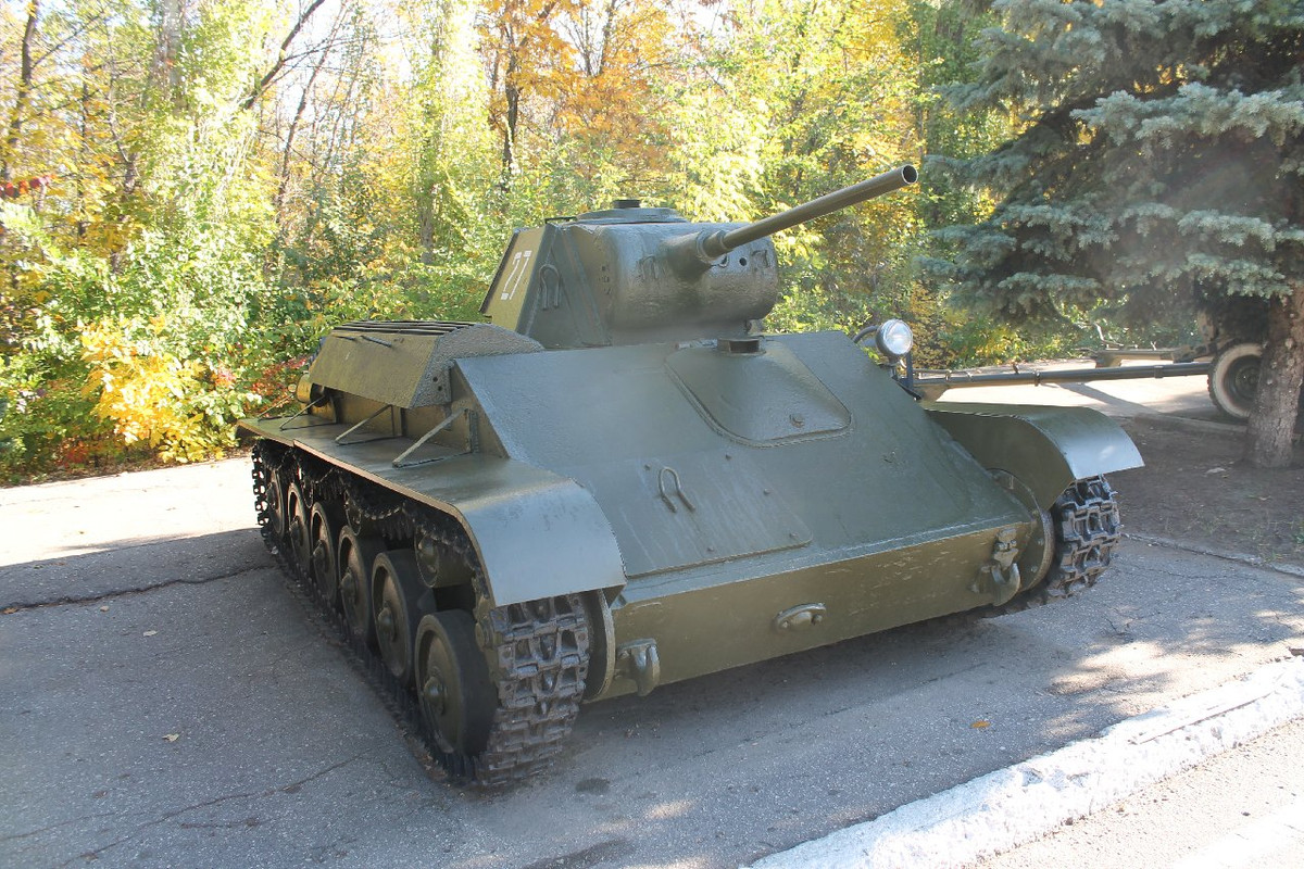 38-T-70