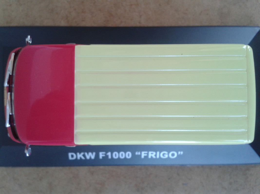 1974 DKW F 1000 D Furgón Metálico “Frigo” (Ixo – nº 20 Furgonetas de Antaño) (11)