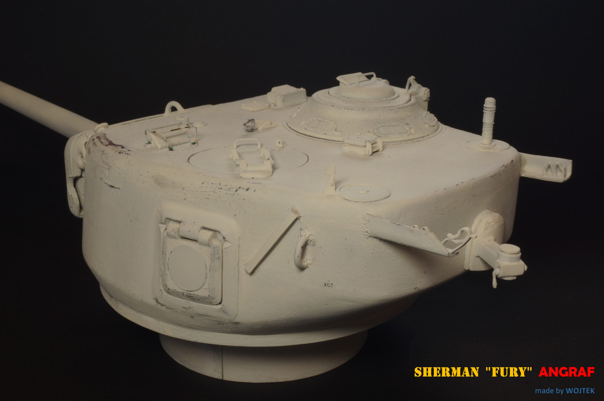 M4A3E8 SHERMAN  FURY 139