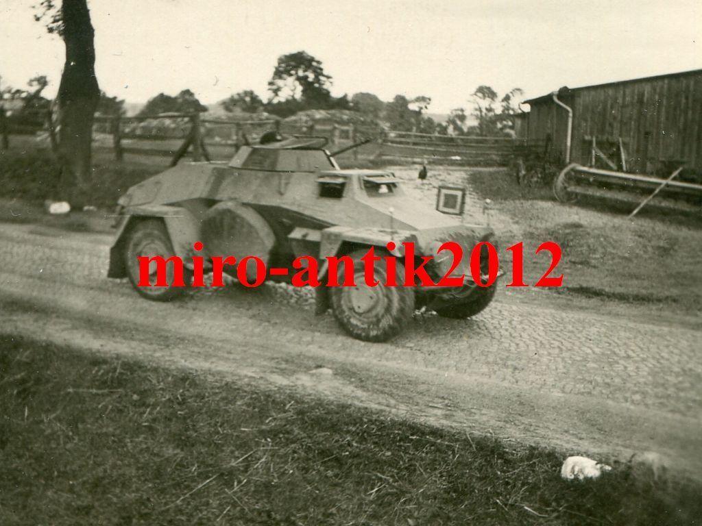Foto, Wehrmacht, leichter Panzerspähwagen, Sdkfz
