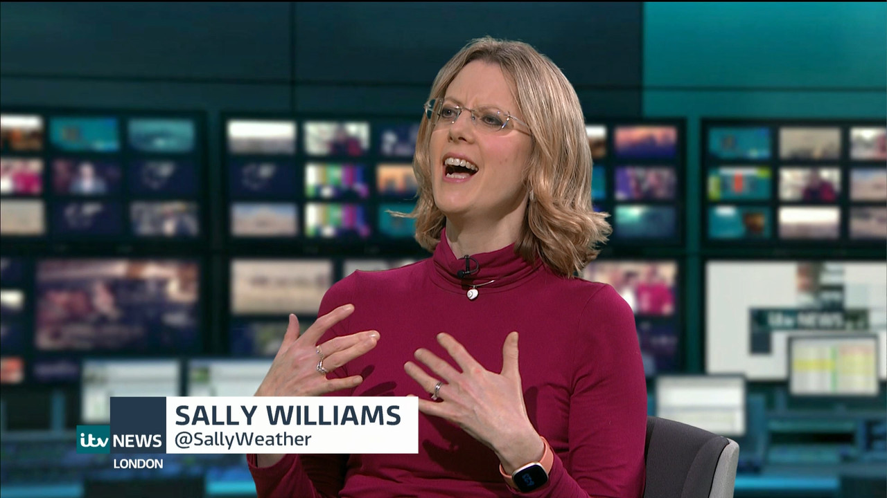 ITV News London_20220117_18001830.ts_snapshot_25.00.979