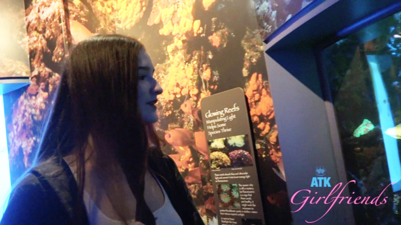 ATKGirlfriends 25 02 06 Violet Viper Aquarium