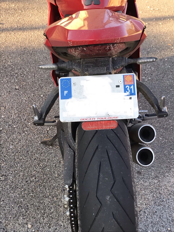 206D2BF8-4E1A-4DAC-84D7-E7DF651E574C