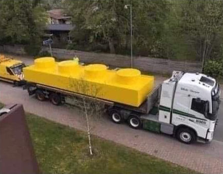 [Linked Image]