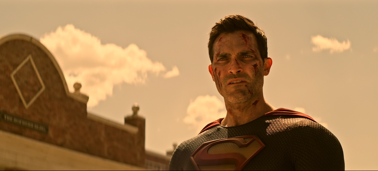 Superman.&.Lois.S04E10.It.Went.by.So.Fast.1080p.10bit.AMZN.WEB-DL.DDP5.1.HEVC-Vyndros.mkv_snapshot_0