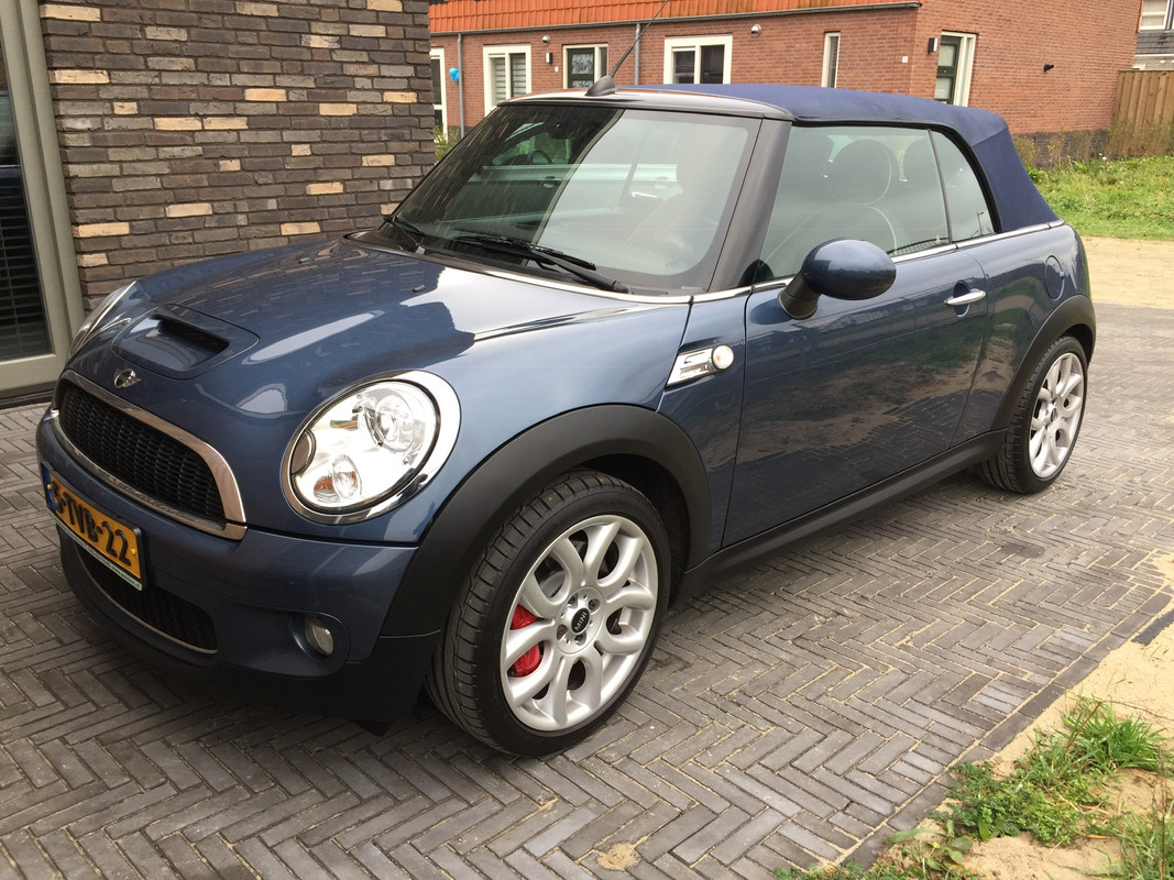 0D96DC8A-3F28-4CDA-8F2C-357BA905A300