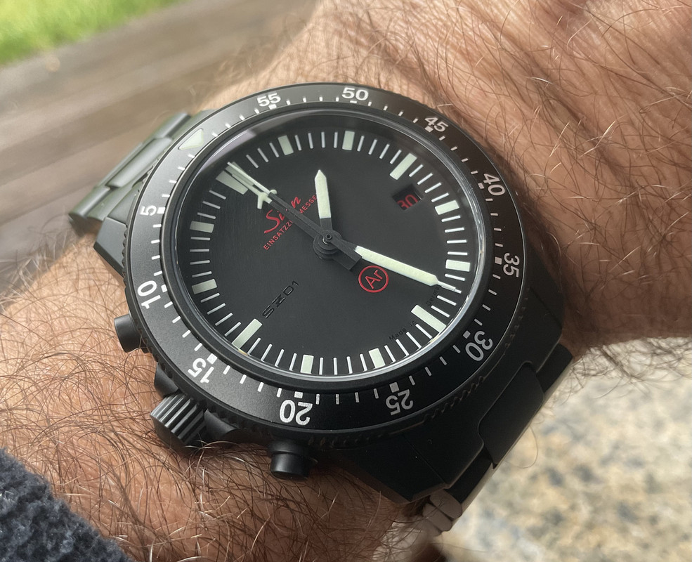 530BFEE3-B296-49A1-860C-0818E7F600E7