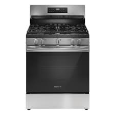 Estufa Frigidaire de 30 pulgadas color negro con parrillas de hierro fundido y quemadores sellados