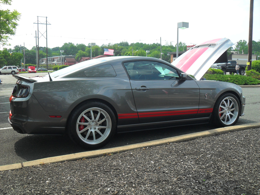 X-F/S-06-12-2025-Cruise-night-pics-039