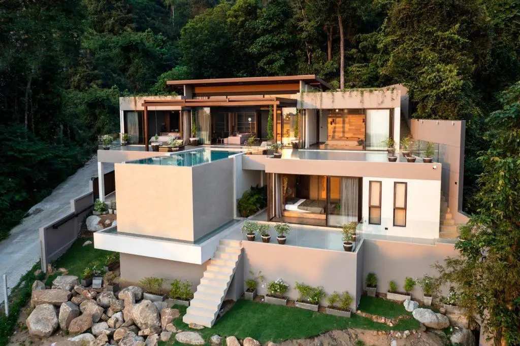 Stunning Villa with Sea View in Chaweng Hills 