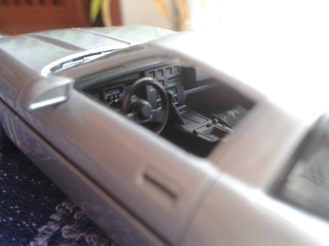 1984 Chevrolet Corvette C4 (Universal Hobbies – nº37 James Bond Car Collection) (15)