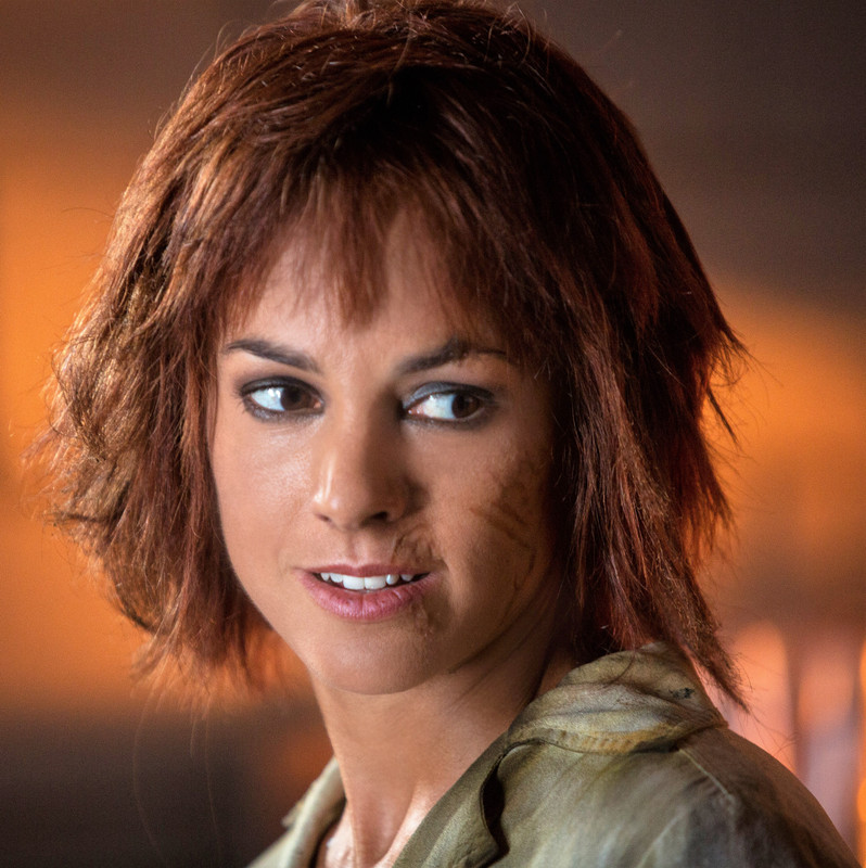 iron-man-3-stephanie-szostak (2)