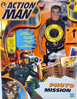 Action Man urban figures, carded sets and vehicles. BEE1-E703-4348-430-C-BF57-B9-DFF9-B4-BF5-A