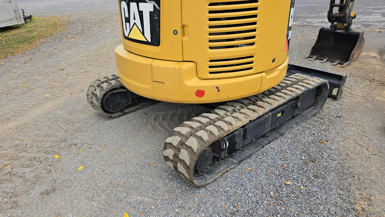 Vehicle thumbnail 48