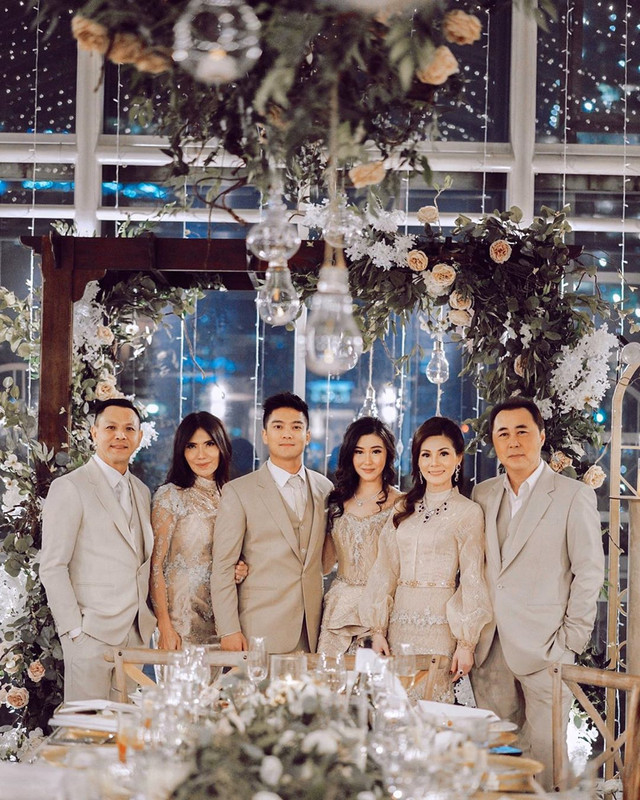 Pertunangan Boy William dan Karen Vendela