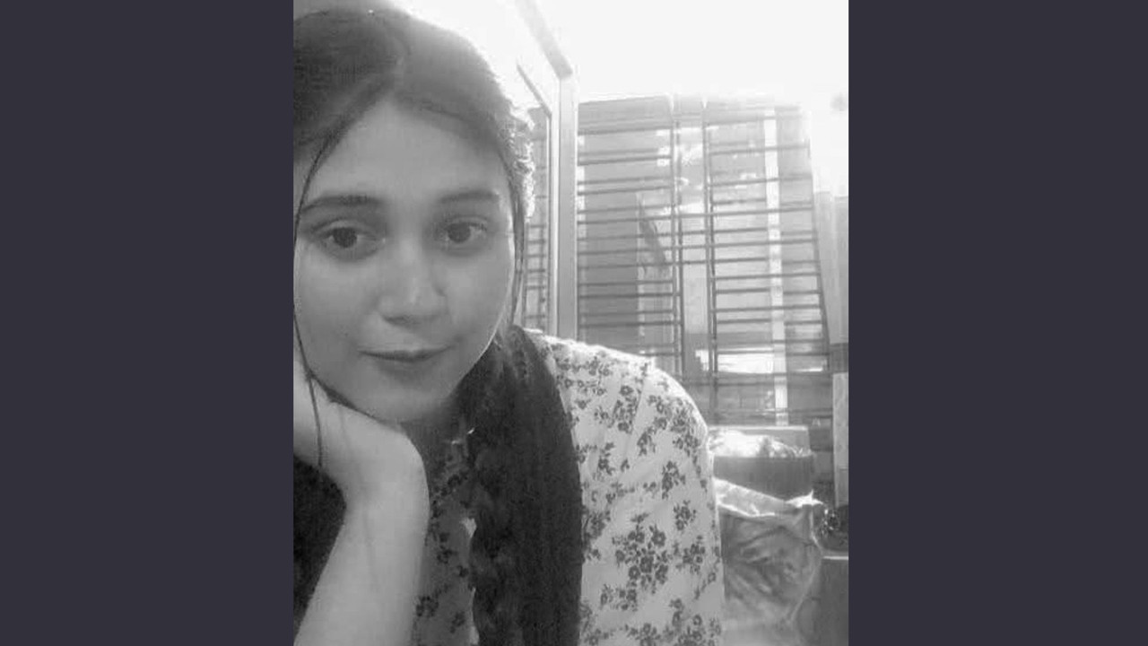 কক্সবাজারে অটোরিকশার চাকায় ওড়না পেঁচিয়ে পর্যটকের মৃত্যু