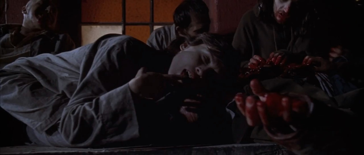 Vampires: Los Muertos 2002 BluRay [Hindi + Tamil + English] 480p, 720p ESub Screenshot