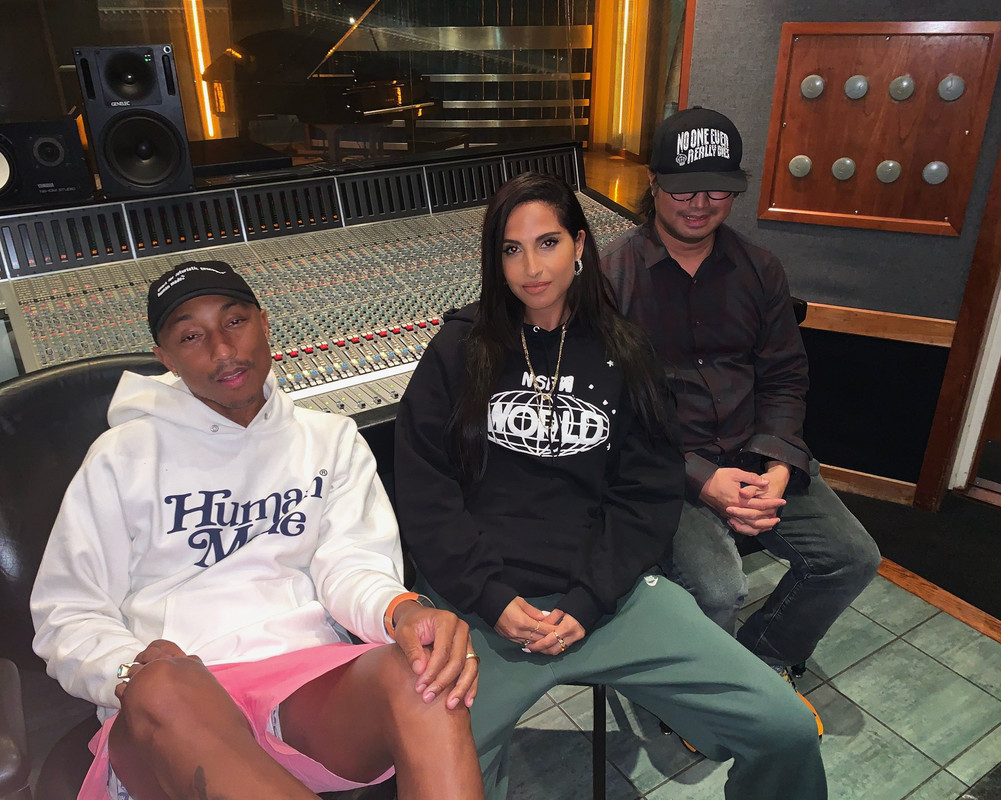 Snoh Aalegra In The Studio With The Neptunes