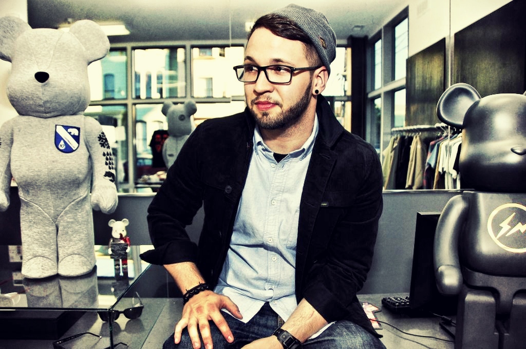 Andy Mineo 2024 Wife, net worth, tattoos, smoking & body facts Taddlr