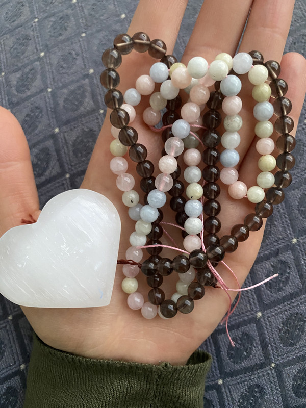 F8E70AFF-9B8F-454B-931F-AAFDBDF36F5A