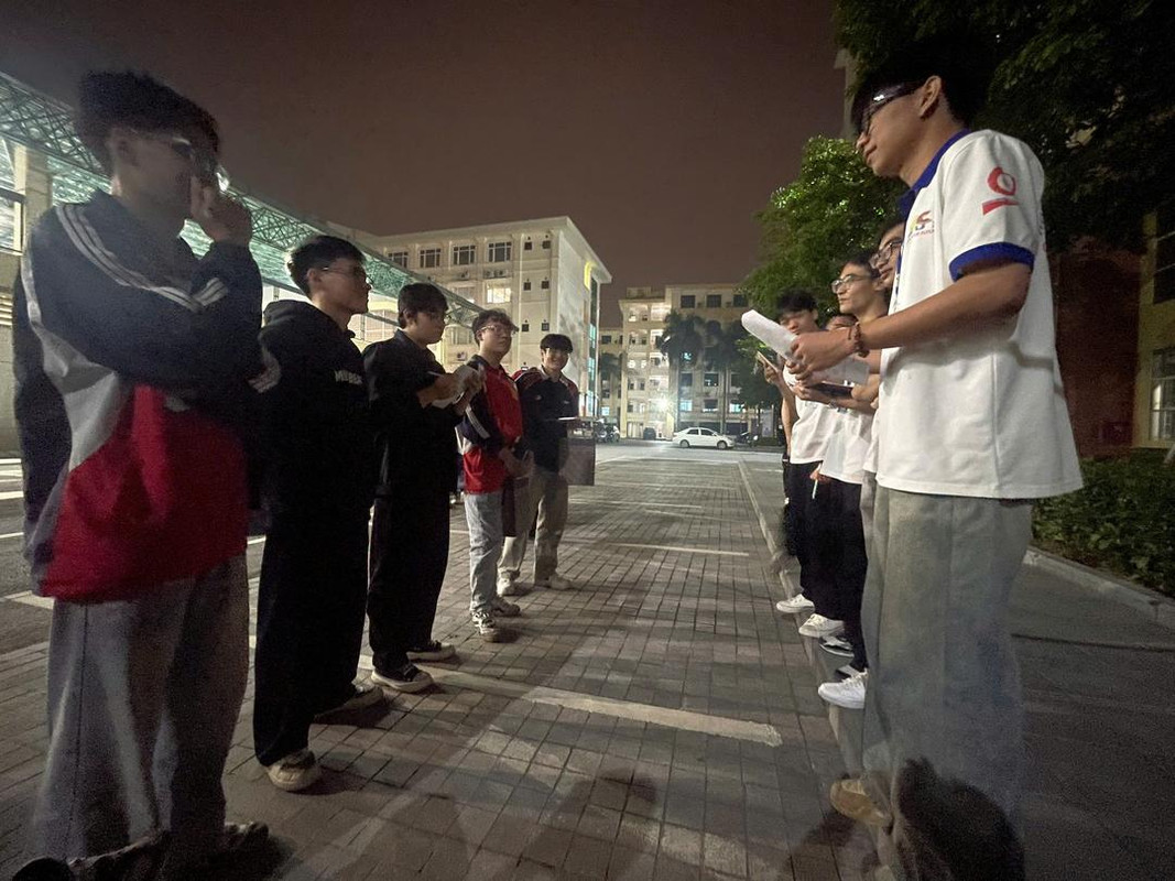 [Image: z7197001076818-d246d0aa55f0e2f3558b77101dee90d3.jpg]