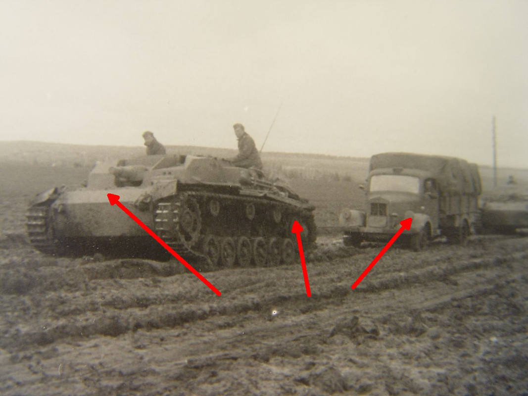 Sturmgeschütze ziehen Lkws, Sturmgeschütz III, S