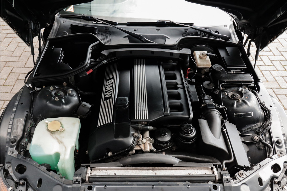 3C95C9EE-D6B1-439F-9B26-BA787FFF13D9