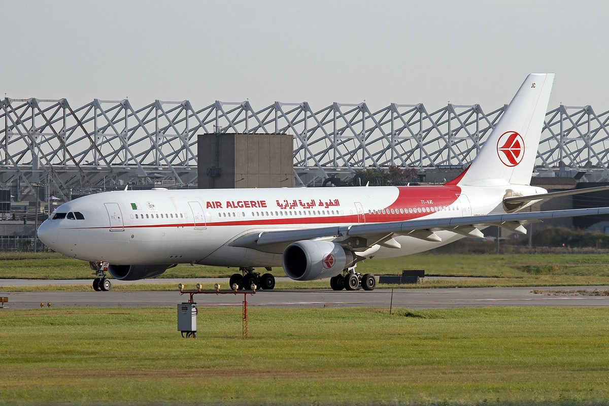 089_A330-202_7T-VJC_Air Algerie