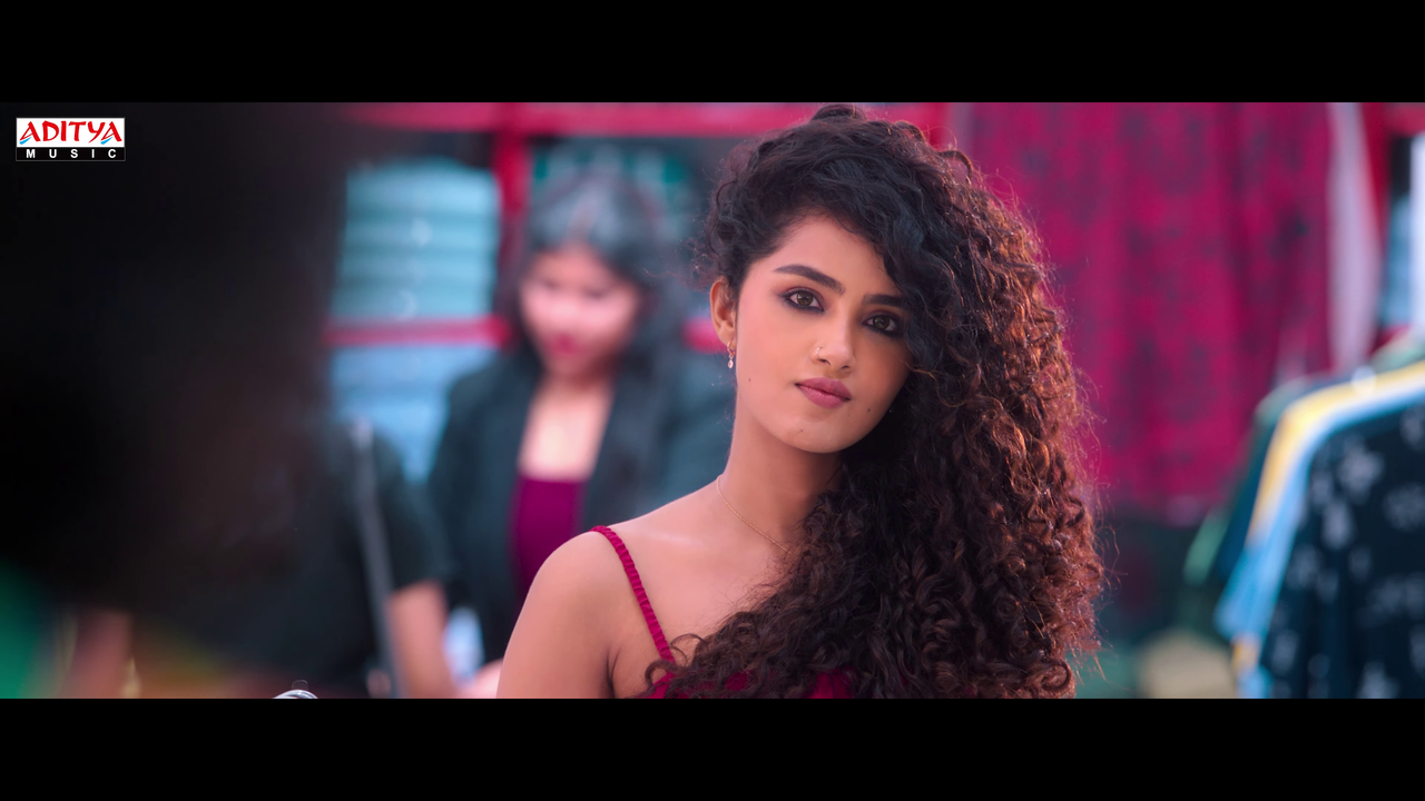 vlcsnap-2024-04-16-19h52m08s499